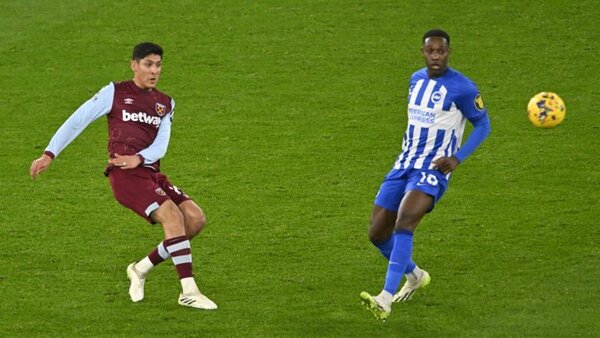 Areola sostiene al West Ham y frena al Brighton