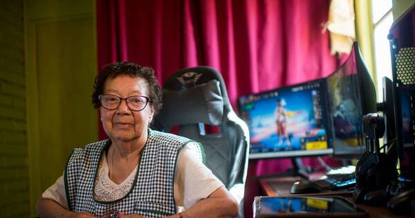 La Nación / “Mami Nena”, la abuela estrella de Free Fire