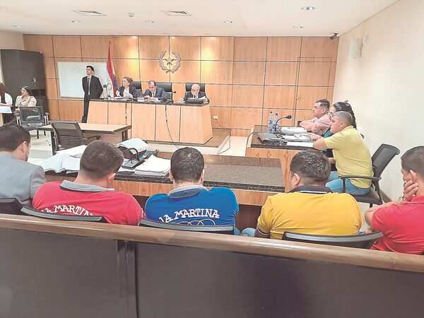 Condenas leves, impunidad y desidia propician galopante corrupción policial - La Clave