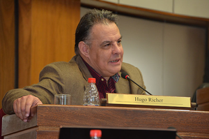 Exsenador afirma que hoy la oposición no tiene agenda