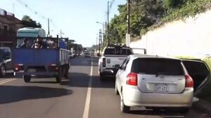 Agente del Grupo Lince muere tras ser rozado por un automóvil y embestido por otro en San Lorenzo