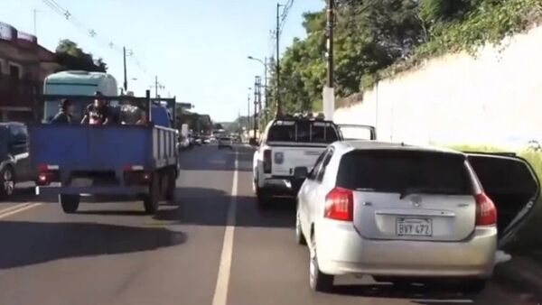Agente del Grupo Lince muere tras ser rozado por un automóvil y embestido por otro en San Lorenzo
