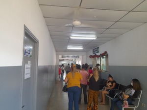 Personal reducido y aumento de casos de dengue en el IPS de Encarnación