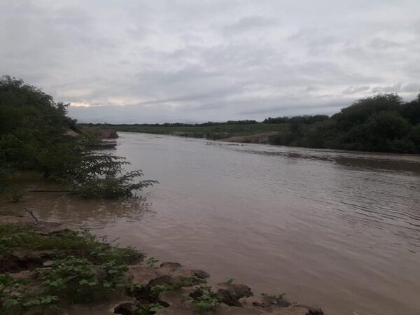 Río Pilcomayo ingresa desde el lunes con buen caudal por la embocadura
