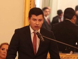 Mario Vega, absuelto: "Siempre realicé bien mi trabajo, rechacé compra de tierras de origen dudoso" · Radio Monumental 1080 AM