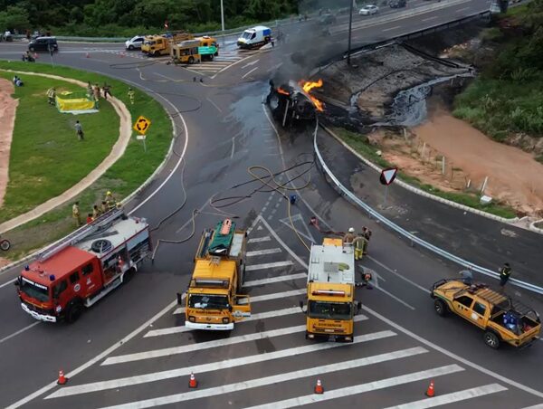Camionero advierte que rotonda de Caacupé seguirá causando accidentes · Radio Monumental 1080 AM