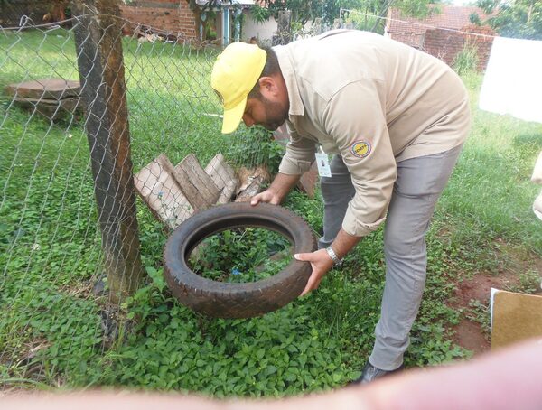Dengue: cuatro muertes en estudio y más de mil casos en Itapúa · Radio Monumental 1080 AM