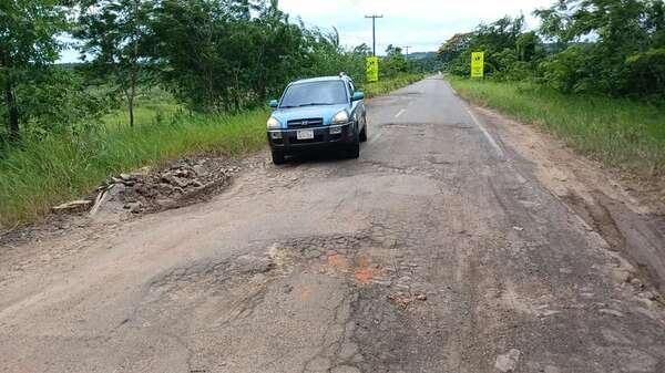 Estado calamitoso del ramal que une 4 distritos con rutas nacionales en departamento de Caaguazú - Nacionales - ABC Color