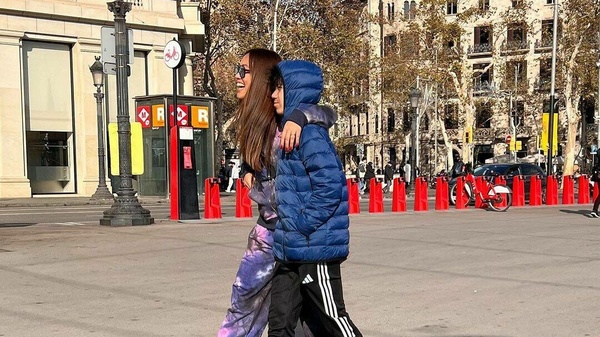 Yolanda y "Chipi" recorren España con sus peques