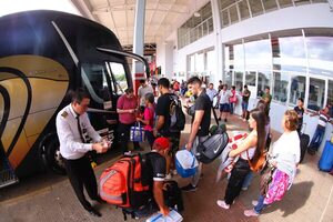 El Ministerio de Trabajo recuerda que los trabajadores tienen derecho a 12 d铆as h谩biles de vacaciones remuneradas - Revista PLUS