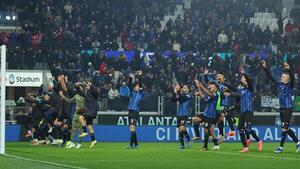 El belga De Ketelaere conduce al Atalanta a los cuartos