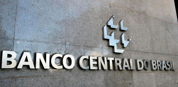 Brasil reduce casi a la mitad su d茅ficit externo entre enero y noviembre de 2023 - Revista PLUS