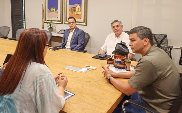 Prometen mejorar condiciones de infraestructura de 1.316 escuelas este año