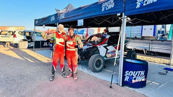 Versus / Santos pone todo a punto para su debut en el Dakar 2024