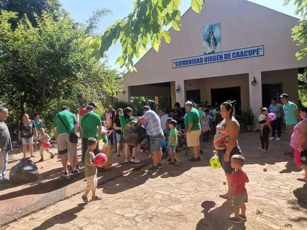 Desde hace 28 años hacen maratón de Reyes Magos para llevar regalos a niños de Itauguá - Nacionales - ABC Color