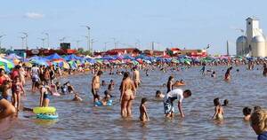 La Nación / Recuerdan tomar precauciones a la hora de acudir a balnearios y playas