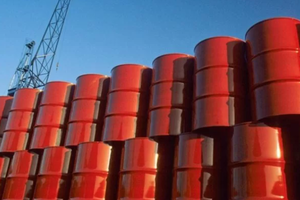Después del ataque en Irán, los precios del petróleo suben