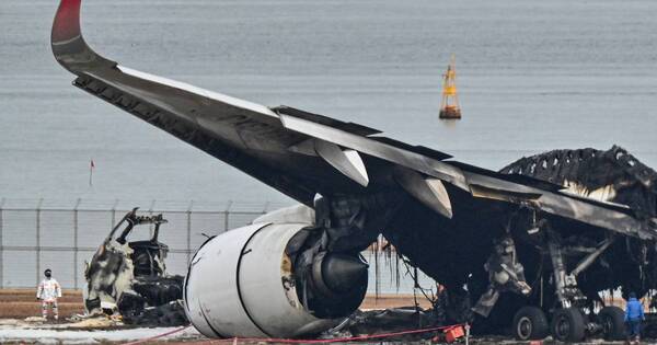 La Nación / Pilotos de Japan Airlines no vieron al otro avión ni el incendio