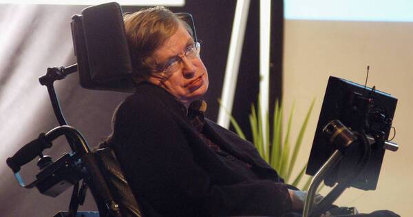 Diario HOY | Stephen Hawking habría participado en orgía con menores, según documentos de Epstein