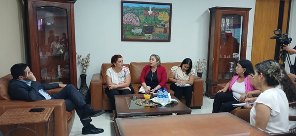 GOBERNACIÓN Y MINISTERIO DE LA MUJER REFORMARÁN CASA DE ACOGIDA