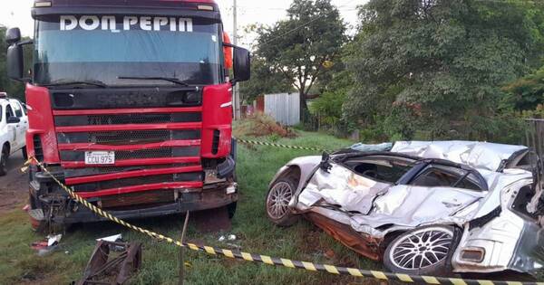 Diario HOY | Joven muere tras chocar contra camión de gran porte