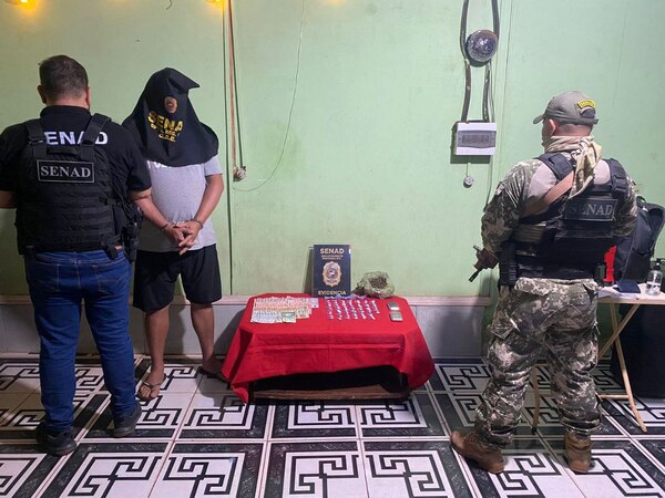 Padre e hijo detenidos por vender droga en su bodega - Judiciales.net