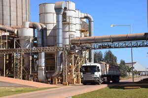 Industrias procesadoras de Oleaginosas y Cereales cerraron un 2023 productivo, pero siguen con capacidad ociosa.