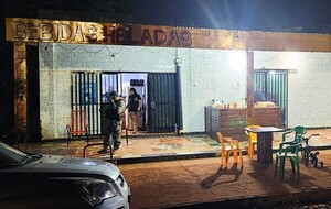 Padre e hijo, unidos por el amor al dinero fácil, se dedicaban a vender droga cerca de un centro educativo – La Mira Digital