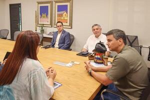 MEC y UNA coordinan estrategias para una mayor equidad en el acceso a la educación superior - MarketData