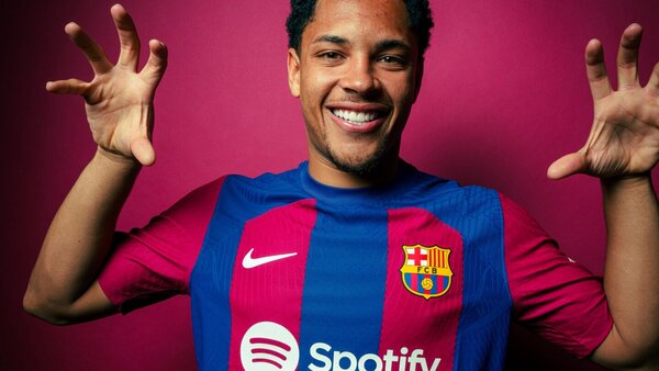 Vitor Roque será presentado este viernes