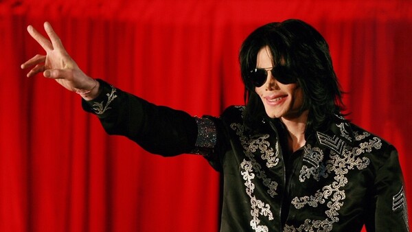 Michael Jackson es nombrado en documentos liberados en el caso de Jeffrey Epstein