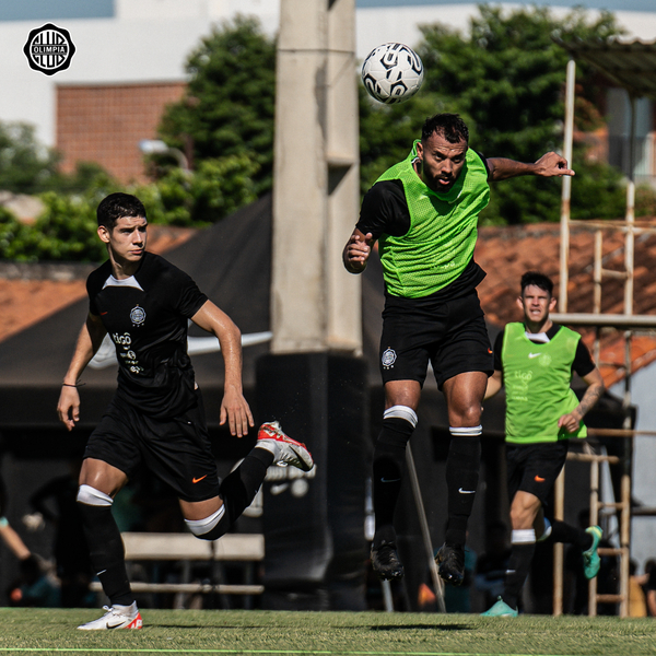 Médico habla sobre condición física de jugadores de Olimpia de cara a la pretemporada - trece
