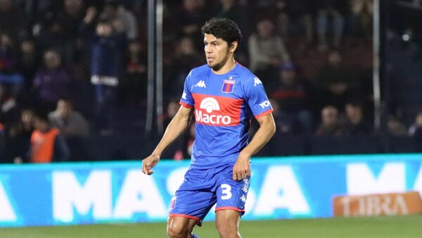 Versus / Robert Rojas jugará en un popular equipo del continente