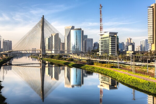 Brasil salda deudas con organismos internacionales por casi 1.000 millones de d贸lares - Revista PLUS