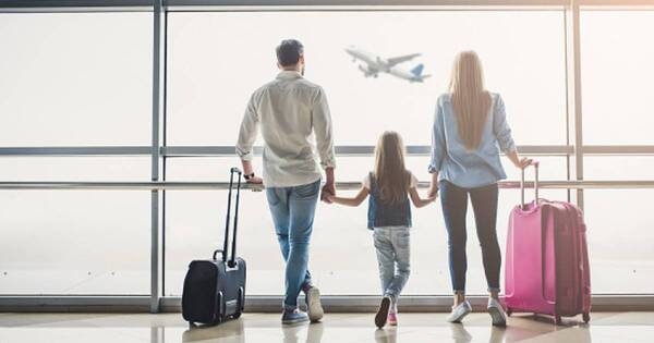 Diario HOY | Migraciones dispensará temporalmente la legalización del permiso del menor