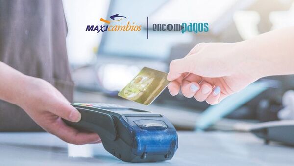 Ya se puede comprar divisas con tarjeta tras alianza de Encom con Maxicambios