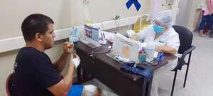 Dengue causa un fallecido por día en 2024, mientras repuntan casos de covid-19  - Nacionales - ABC Color