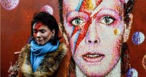 Diario HOY | París dedicará una calle a la estrella del rock David Bowie