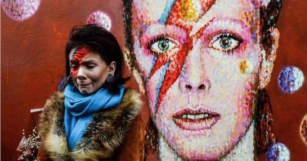 Diario HOY | París dedicará una calle a la estrella del rock David Bowie