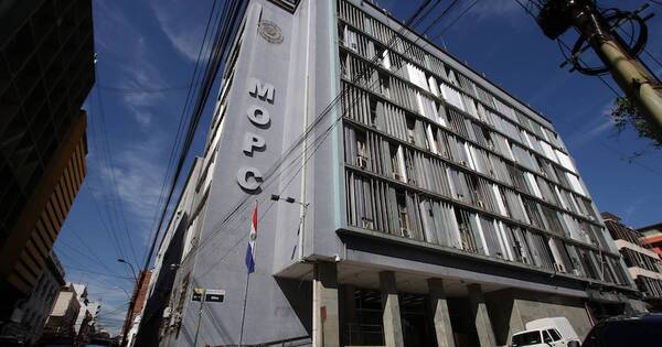 La Nación / Clavos de Abdo: MOPC zanjará US$ 290 millones de deuda con las proveedoras
