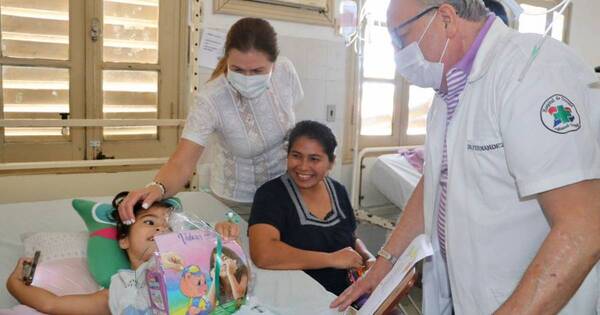 Diario HOY | Los Reyes Magos visitan hospitales con juguetes y sonrisas para los niños