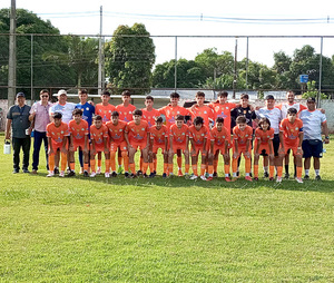 La “naranja” y un duelo determinante en el fútbol de tierra adentro - La Clave