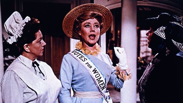 La actriz Glynis Johns, la matriarca de Mary Poppins, muere a los 100 años