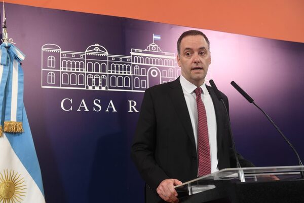 La reuni贸n entre Argentina y el FMI se prolongar谩 durante todo el fin de semana - Revista PLUS
