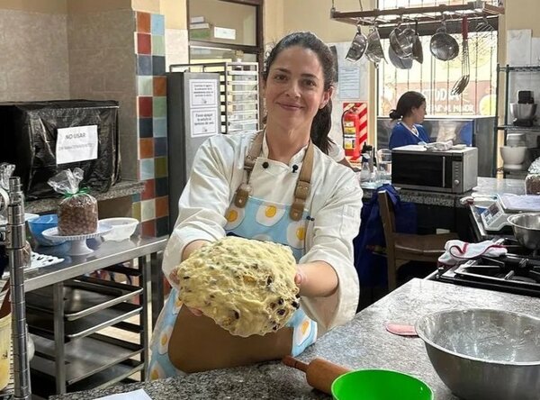 “Te desmoraliza, te tira para abajo”: chef critica que estacionamiento tarifado perjudica su comercio · Radio Monumental 1080 AM