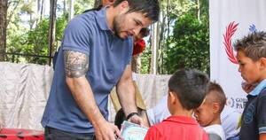 La Nación / MINNA entregó juguetes a 300 niños de centros “Abrazo” de Alto Paraná
