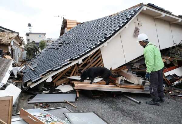 Sismo de 5,3 vuelve a sacudir el centro de Japón mientras siguen las tareas de rescate - Mundo - ABC Color