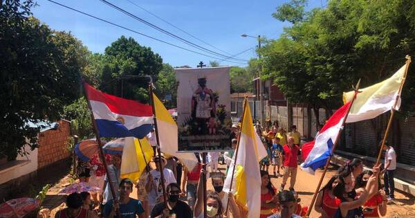 Diario HOY | Kamba Kua venera a su rey mago San Baltasar: una larga tradición que sigue vigente