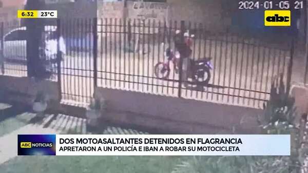 Video: dos motoasaltantes detenidos en flagrancia - ABC Noticias - ABC Color