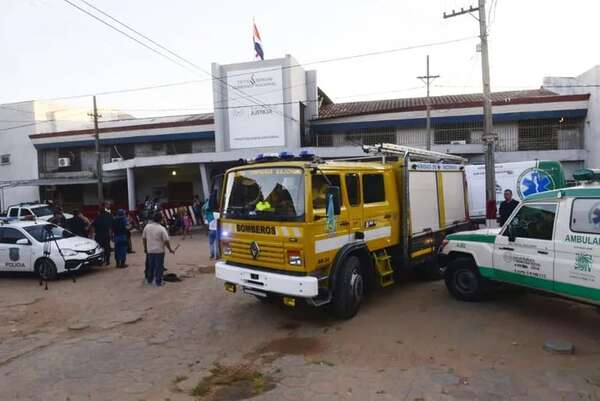 Controlan principio de incendio en la Penitenciaría de Tacumbú - Policiales - ABC Color